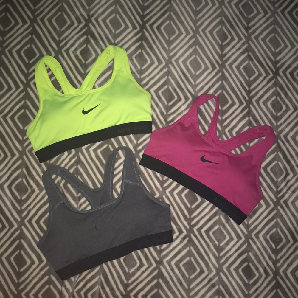 (3) nike sports bra